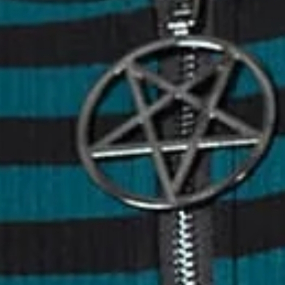 *NWT* Killstar's Green and Black Possessed Rib Vest - Picture 16 of 16